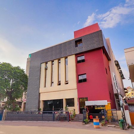 Bhagya Raj Palace By Wb Comfort Kanpur Exterior photo