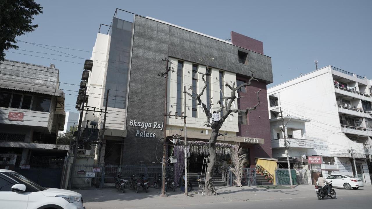 Bhagya Raj Palace By Wb Comfort Kanpur Exterior photo